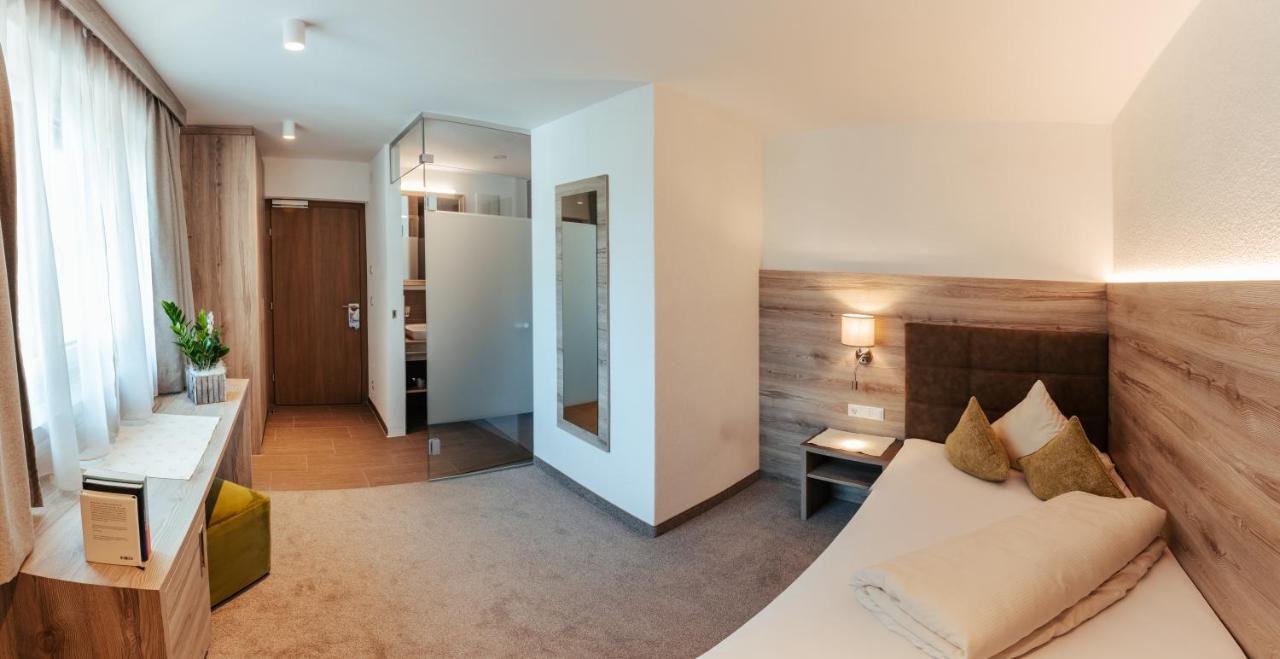 Hotel St-Leonhard Sankt Leonhard im Pitztal Exteriör bild