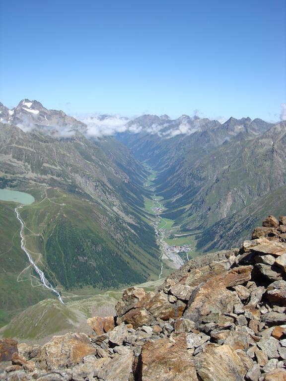 Hotel St-Leonhard Sankt Leonhard im Pitztal Exteriör bild